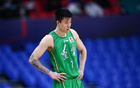 哈維制勝，張鎮(zhèn)麟贊不絕口，球迷樂翻。