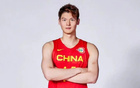 上海王哲林離隊，31歲合同到期，三選一，妻助決策