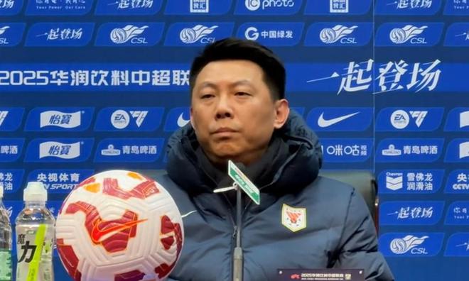 記者：唐田轉(zhuǎn)型領(lǐng)隊，溝通一線隊與俱樂部