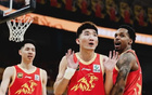 紅衣男多次鬧事，身份曝光！慣犯再現(xiàn)，遼籃主場惹事，廣廈嚴懲不貸。