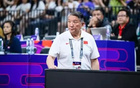 女籃風(fēng)波，隊(duì)員哭笑異樣，有人嬉笑引爭(zhēng)議，球迷不滿。